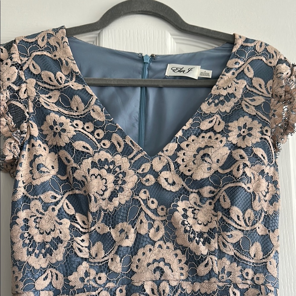 Eliza J Blue and Cream Pleated Fit and Flare Dress - Picture 6 of 8